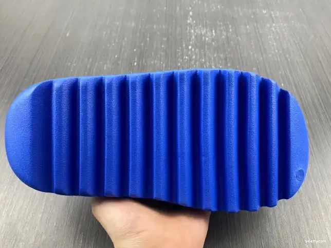Azure Adidas Slide ID4133 Yeezy 0504